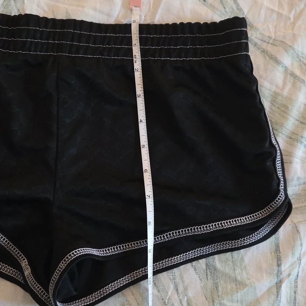 Women's Athletic Shorts - Picture 10 of 11